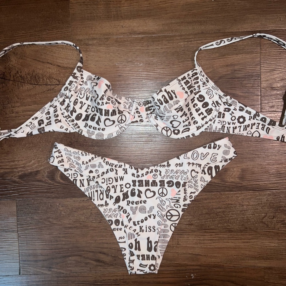 Kulani Kini Bikini size Medium